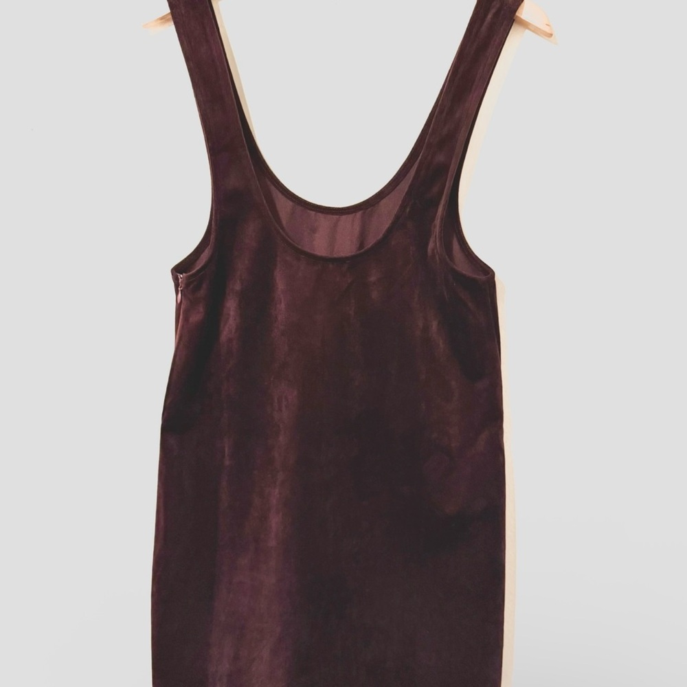 Elegant Dark Purple Sleeveless Dress